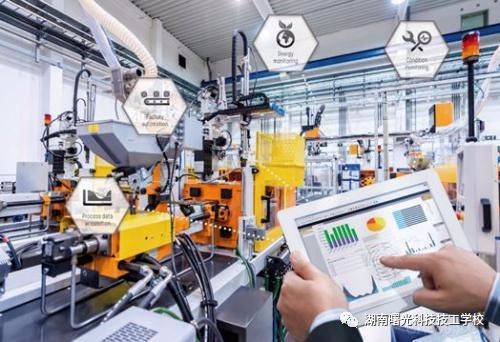 湖南曙光科技技工學(xué)校電子技術(shù)應(yīng)用專業(yè)招生及計(jì)算機(jī)技術(shù)開(kāi)發(fā)領(lǐng)域前景展望